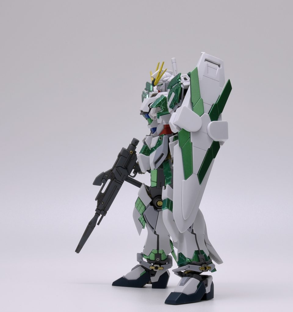 左側面方向からの画像です。