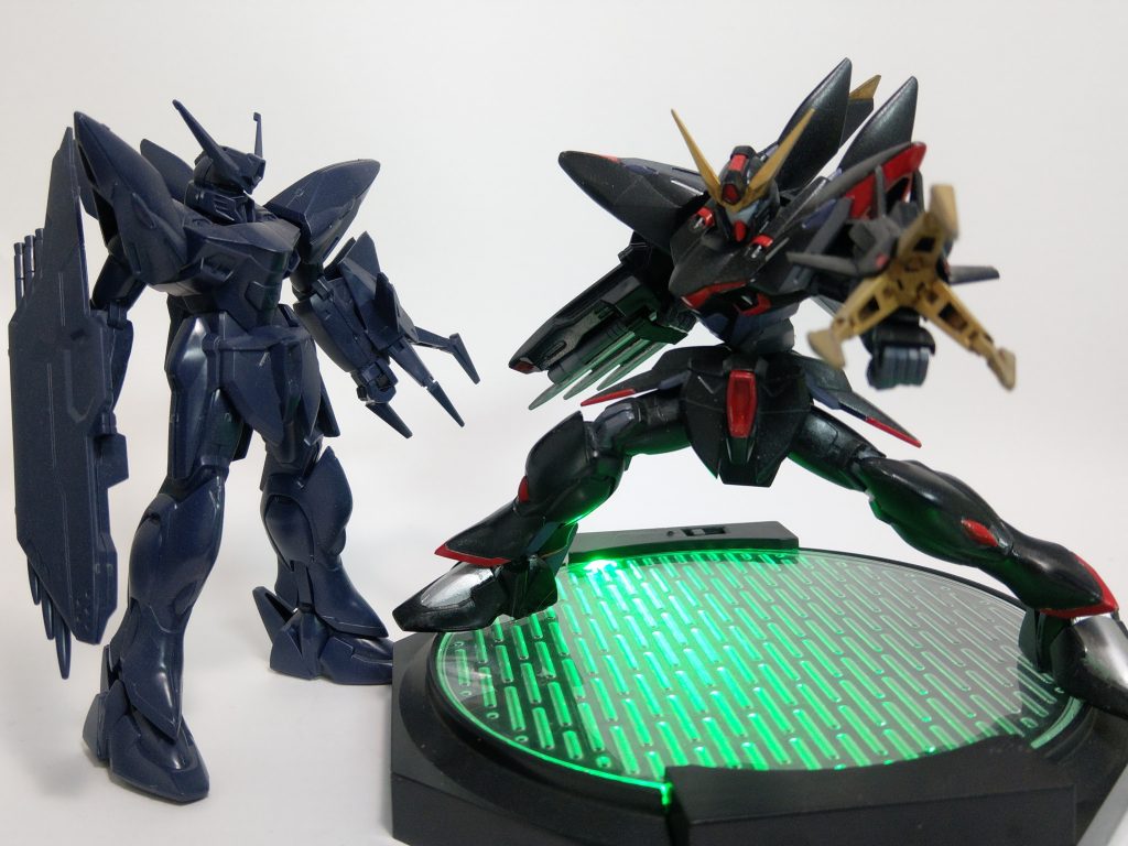 巣組と
コレクションシリーズの中でもプロポーションが良好なので、多少の塗り分けや関節に角度変更だけでも見応えありますよね!