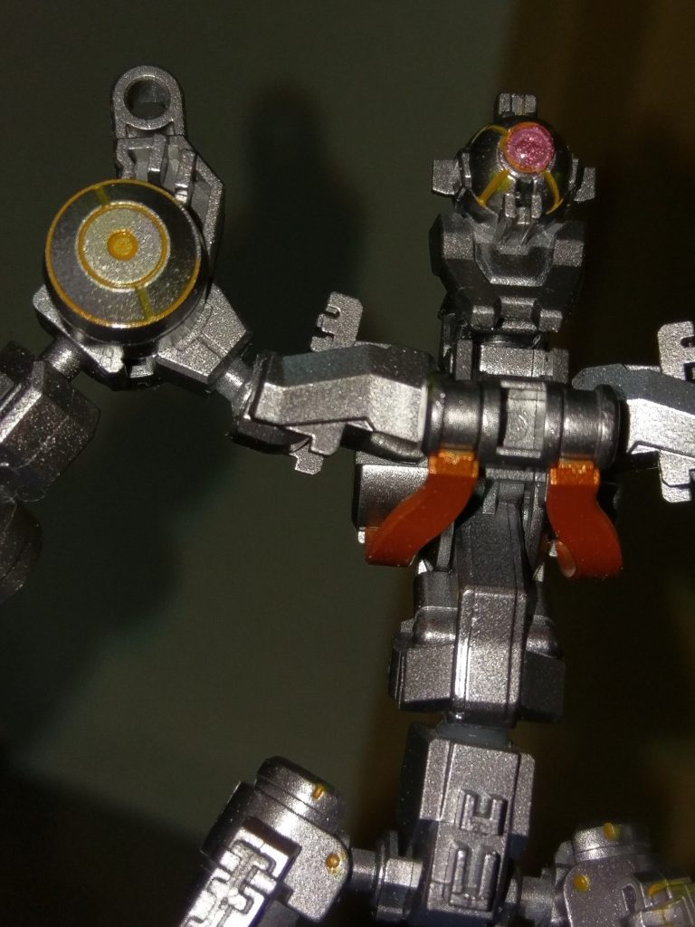 これはこれでターミネーターチックで好きです