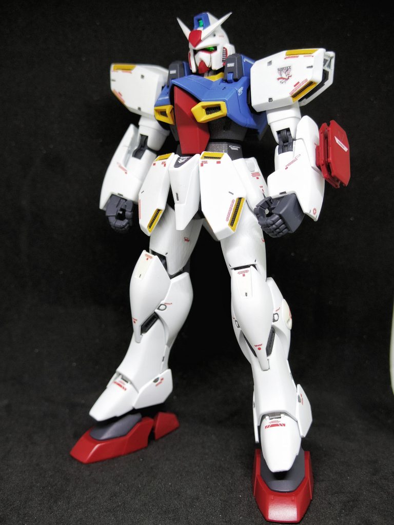 ガンイージは、元々ヴィクトリーガンダム開発のテスト機を量産化した機体。
ということは、ガンイージにVアンテナが着いてた可能性もあったんじゃないか?
ってことで、Vアンテナをガンイージ用に作ってみました(^^)