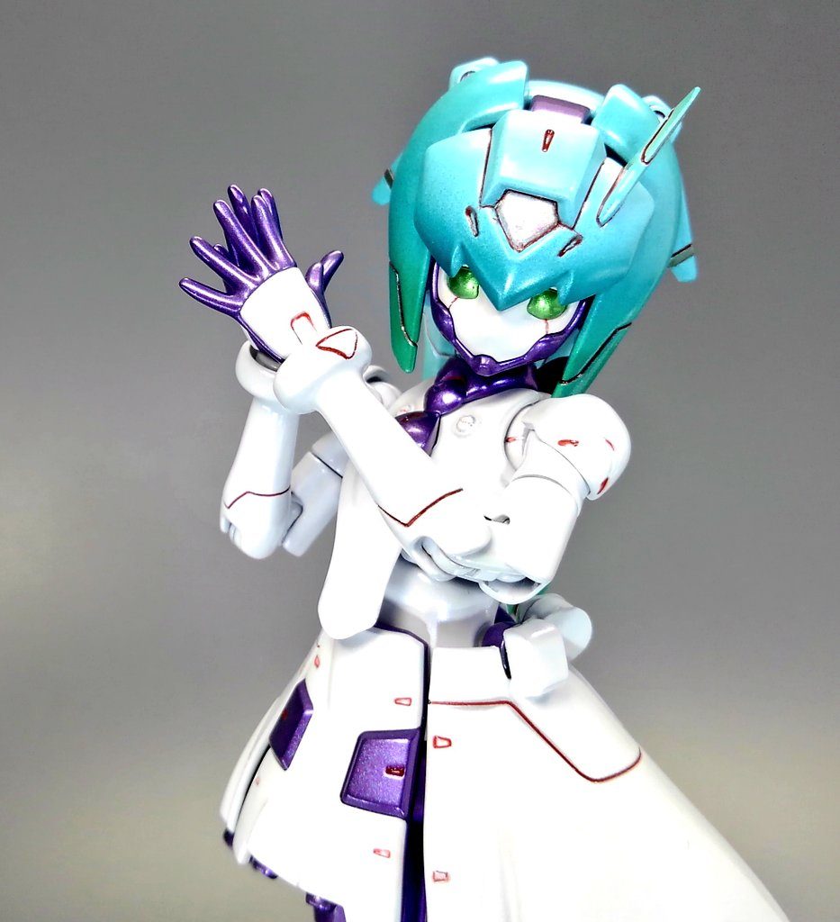 カワイイ仕草も。