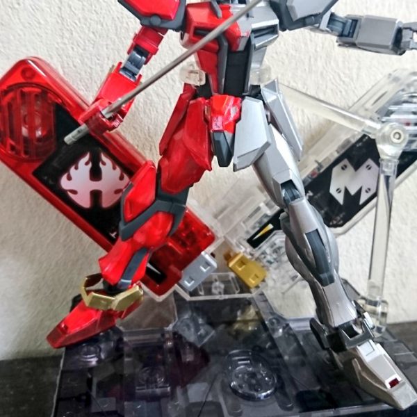 ストライク **ヒートメタル** フォーム