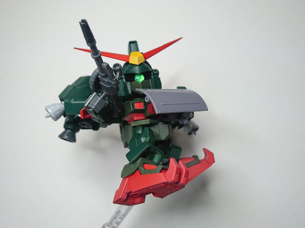 ダスビステ・ドラッツェ(コランバイン)–4枚目/制作者：海鰐