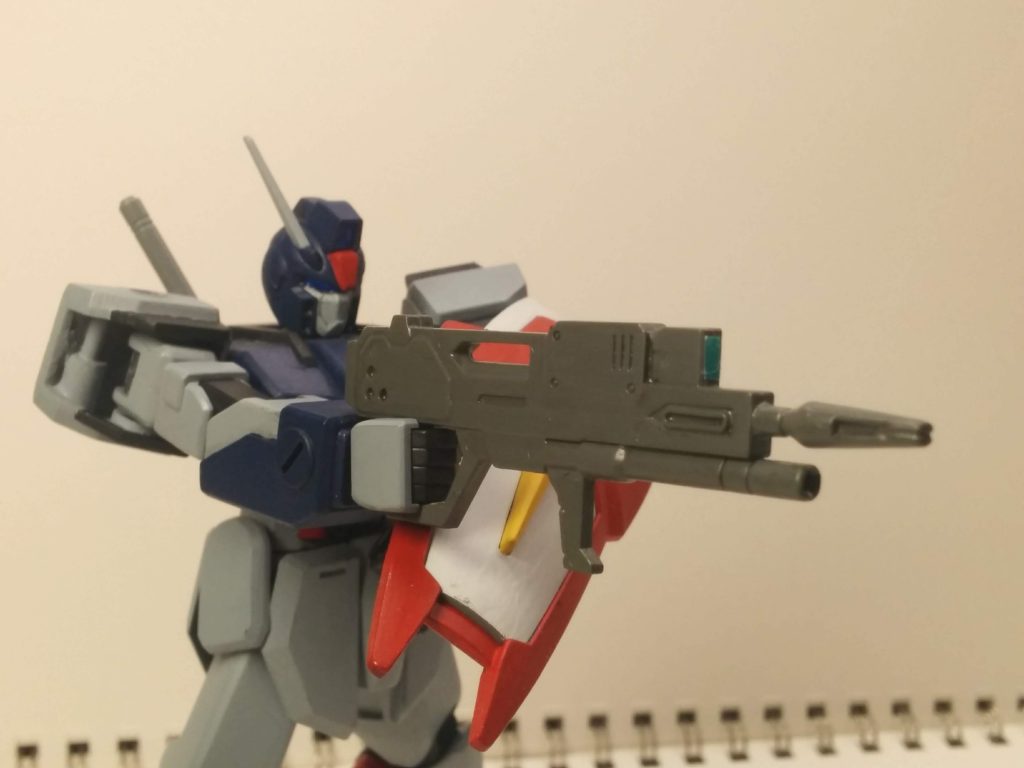 ビームライフルはコレクションのものです