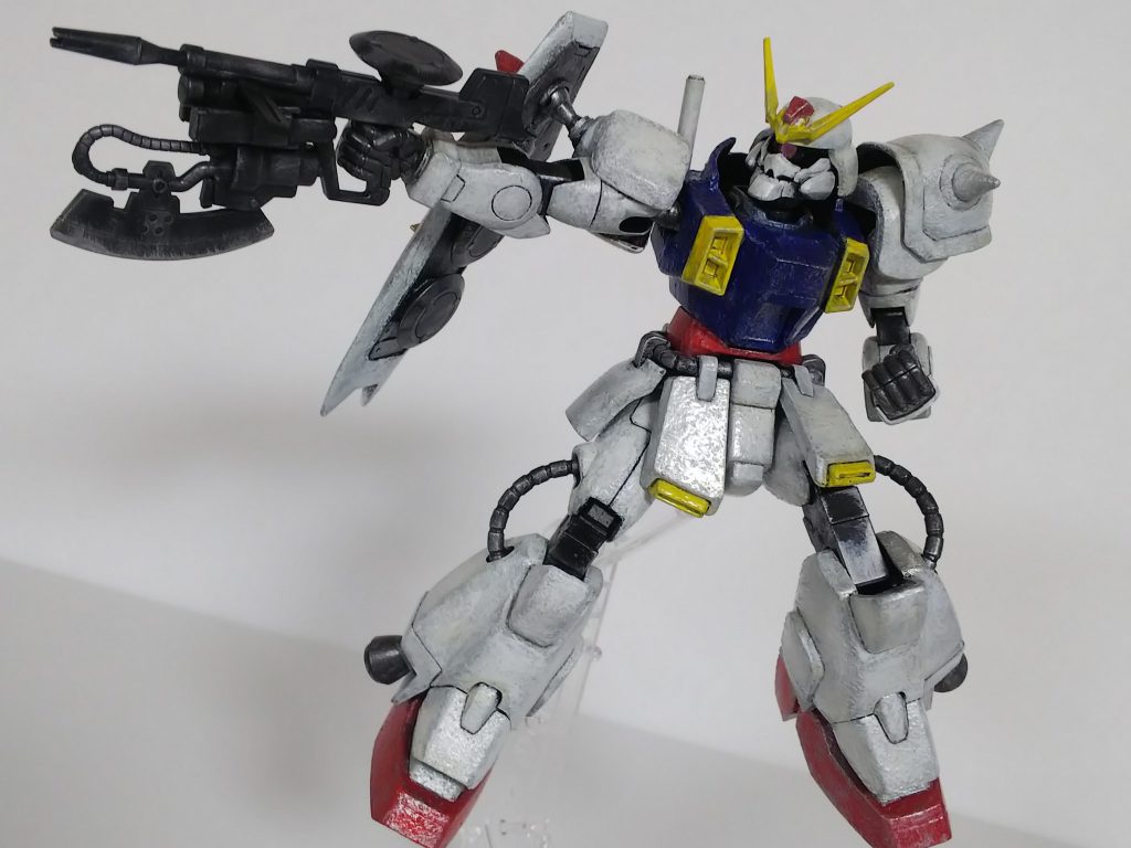 MMI-M633ビーム突撃銃にトマホークを取り付けたメインウェポン