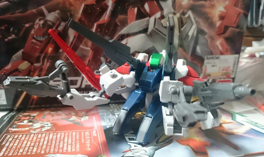 いや古い画像漁ってたらシールド装備の画像が出てきましてね
実はあったんですよ、シールド！

はてさて、そのシールドは今何処へ………