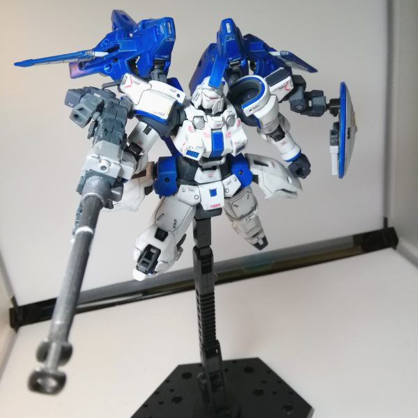 RG トールギスⅢ 塗装完成品 RG トールギスⅢ 塗装 完成品 ガンプラ ガンプラ】RG トールギス
