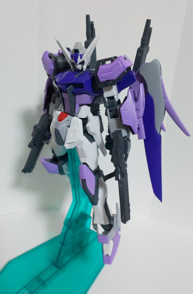 GNデスティニーストライカー装備状態になります。