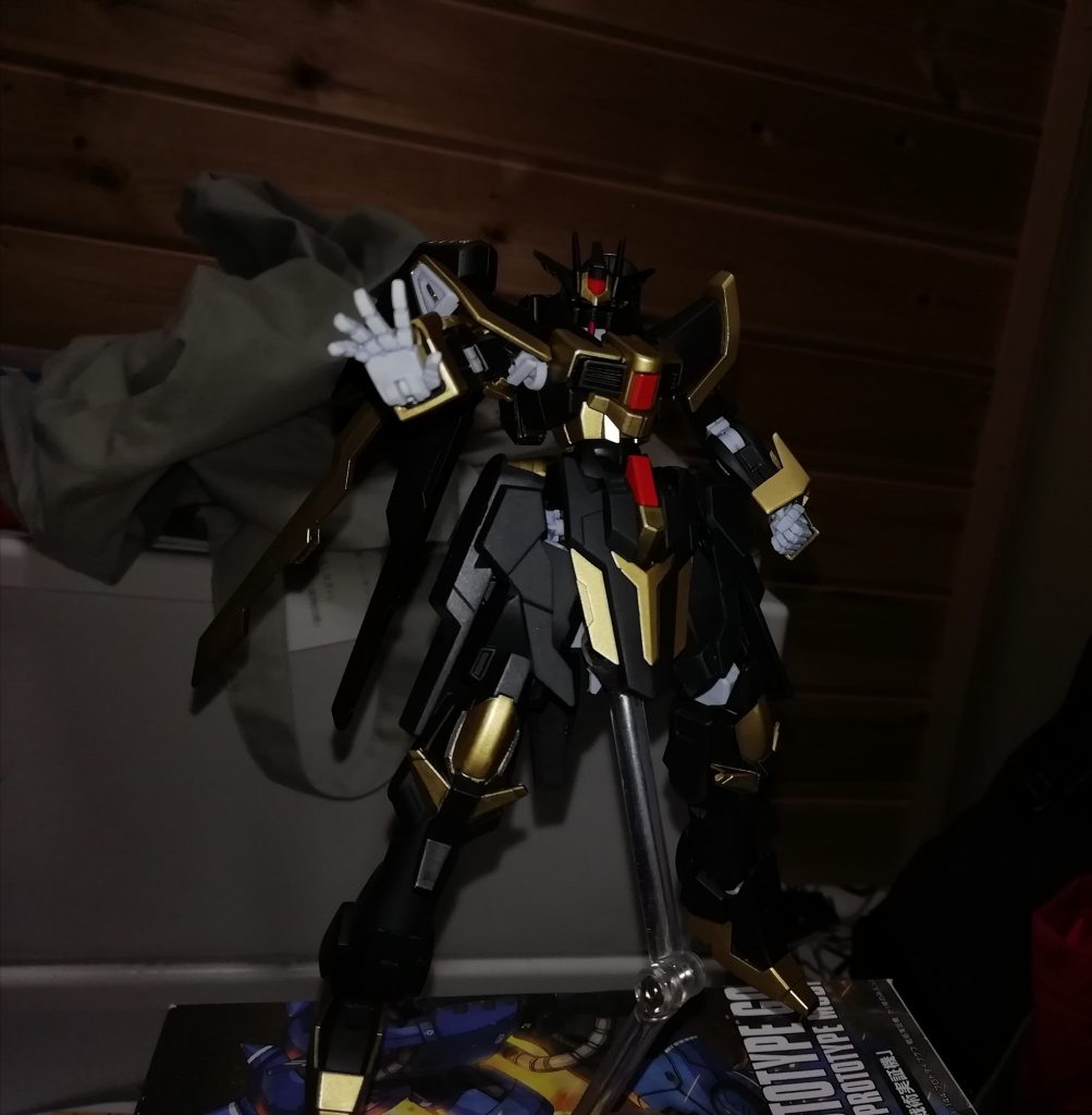 ガンダムシュバルツリッター–3枚目/制作者：@LLnz1x8h5hnyyJ9