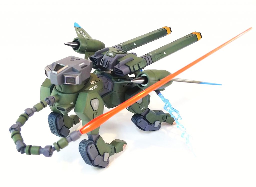 しっぽはビームキャノン兼ビームサーベル