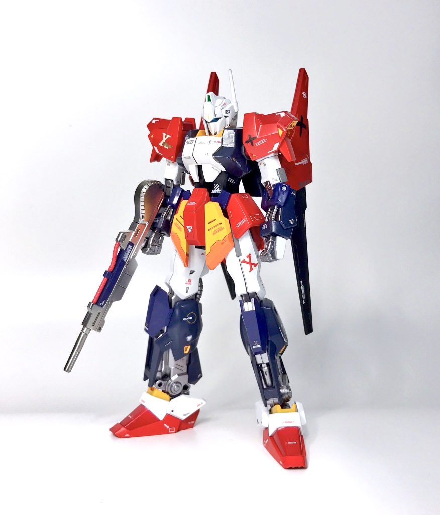 トリコロールの百式、これはこれでかっこいいのでは。