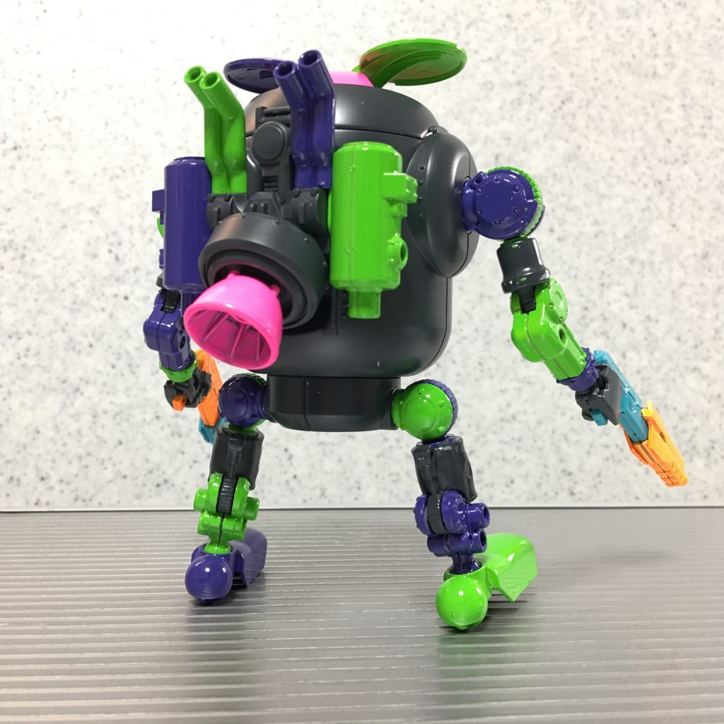 (   。・v・。)ﾉ 今回は、モビルハロ本体を、ガンシップグレイをベースに蛍光ピンク、パープル、ライトグリーンでまとめました。