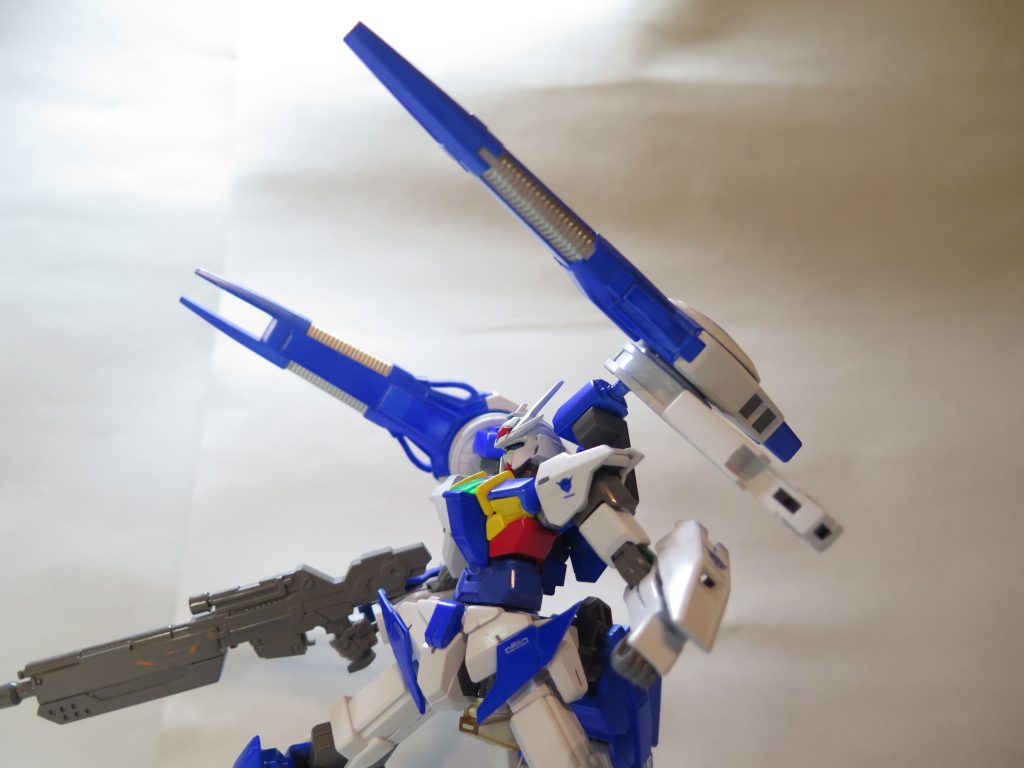 カノンドライヴユニット:GNドライヴ一体型ビームカノンであり,安定型ツインドライヴをも機能している.