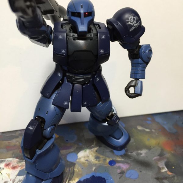 ザクⅠ　黒い三連星専用機