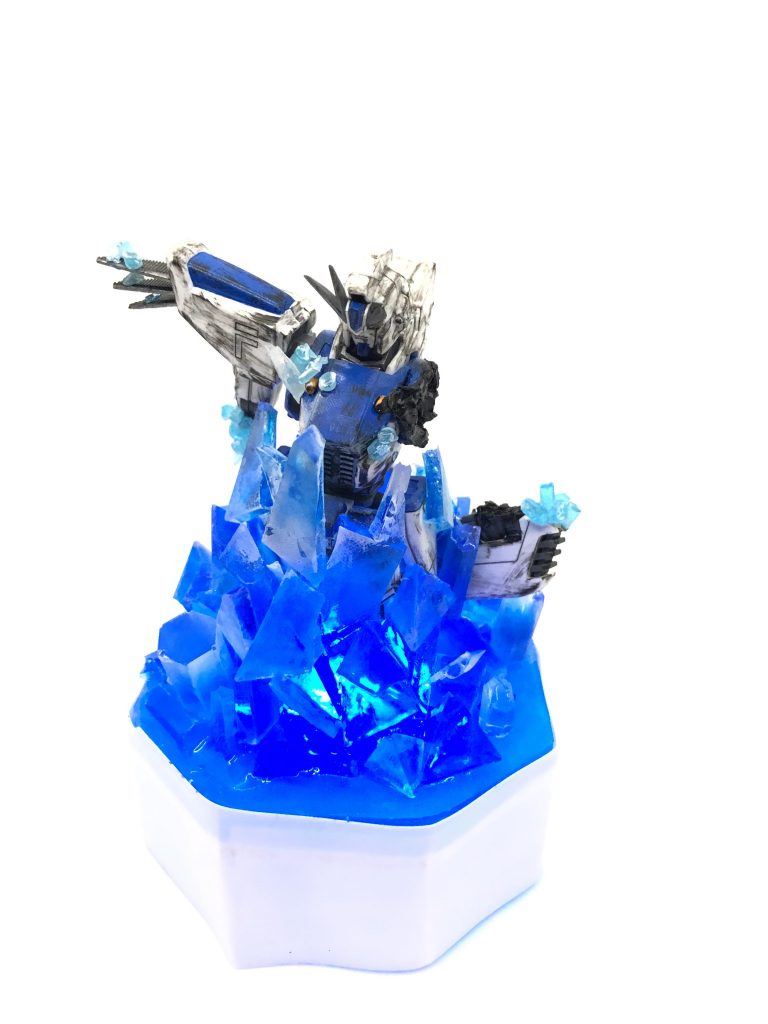 台座にはLEDを仕込んである。