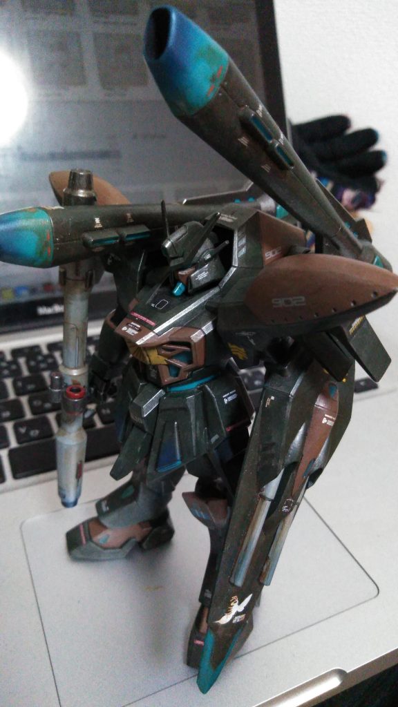 プロポーションや可動などは一切いじってません。
まあコレクションシリーズなんで可動は有って無いようなものですがw