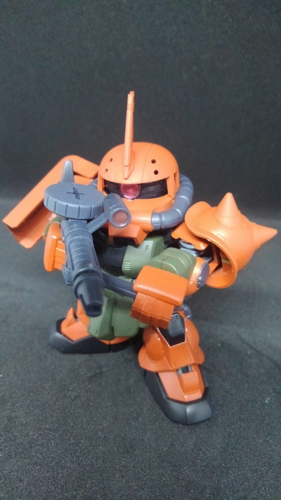 ＳＤフレームでも両手持ちっぽくは出来ますがものすごく窮屈ですね。