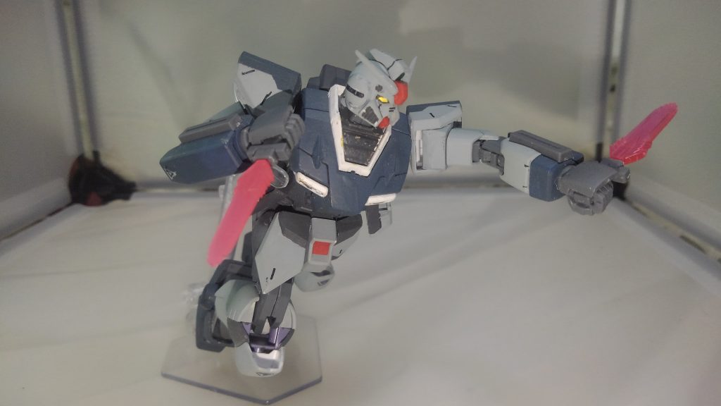 従来のビーム刃や斬撃エフェクトのやつも良いのですが、こちらのビーム刃の方がピクシーらしさがでていると思います。