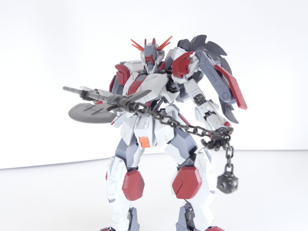 第41改「あたし自身の味」できた。あたし自身の、テイスティング。･･･ってことで、今もあたしはペリシア近傍･･･ではなく、宇宙空間で「鉄血」武装のテスト中。作中でも宇宙戦、多かったものね。重力が関係ないから武装の重みはそんなに感じないけれど･･･慣性はかかる。このモーニングスター、誤って自分にぶつけないように気をつけないと。オーガさんには、今度は自分からメールを送るつもり。前回みたいになんの準備もないままテストに割り込まれたらたまらないもの。こっちも、それなりの用意はしないといけなくて･･･うん。あたし自身の「味」は、もう決めた。みんなが既に知ってる事を、再確認できた。今はその答えを胸に、来るべきバトルの時を待ちたいと思うわ。