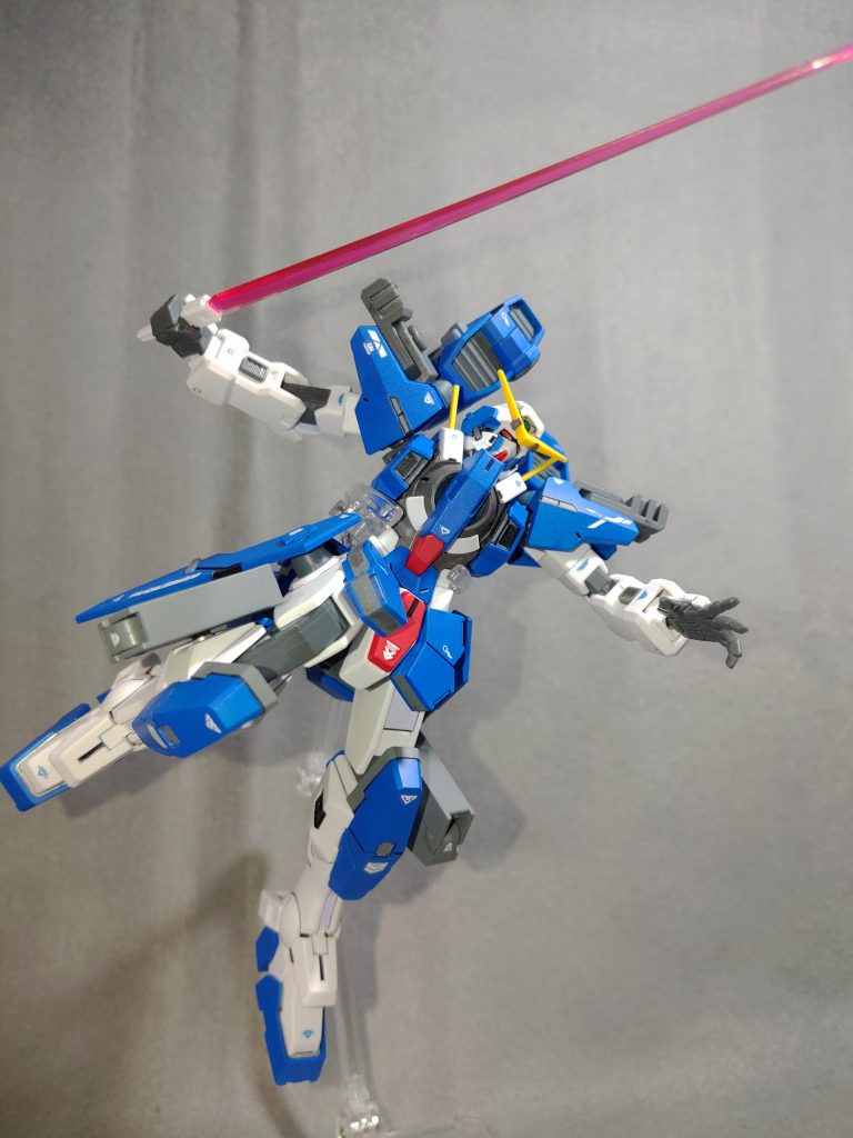 ビームサーベルによる近接戦闘も難なくこなせる様に。
純粋に写真に動きがあるのが少なかったんで慌てて追加したのはナイショです（笑）