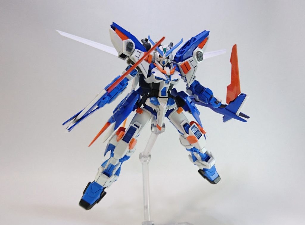 ブレード部が稼働するので持ち手状にも出来ます。
撮影しながら気付きました。