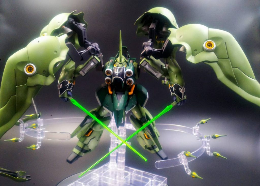 ファンネル展開を再現してみました・