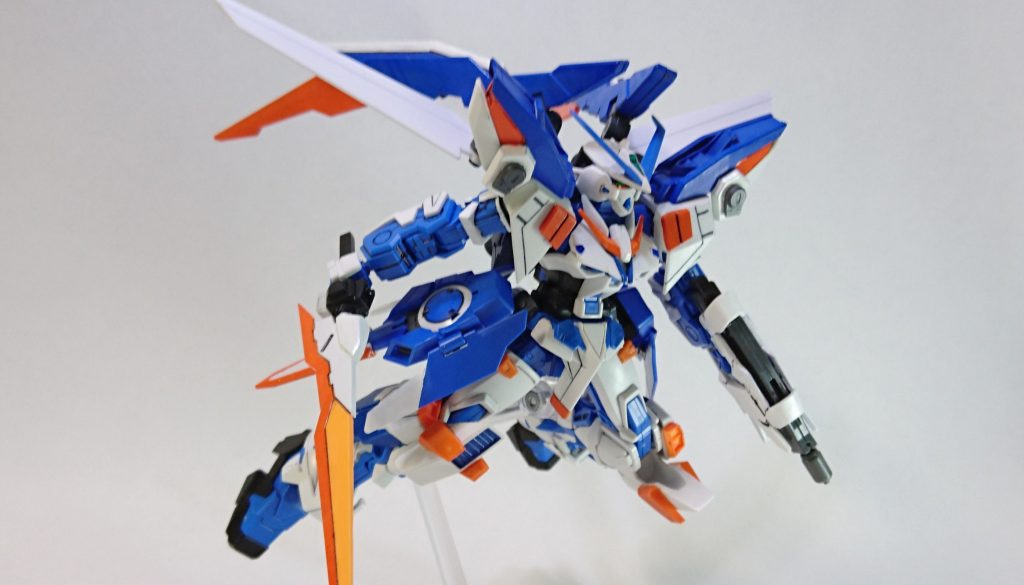 以上となります。
最後までご覧頂きありがとうございました。
個人的にはギミックも組み込むことが出来、スッキリしたので気に入っています。
一番好きなガンダムであるブルーなので、これからも己の欲望のまま己のカッコいいを目指していきます。
コメントや評価、お待ちしております。
ではまた。