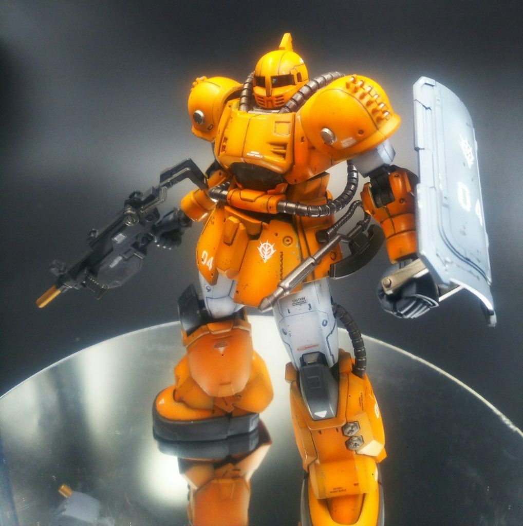 オリジンのジオンＭＳらしく、力強い印象です。