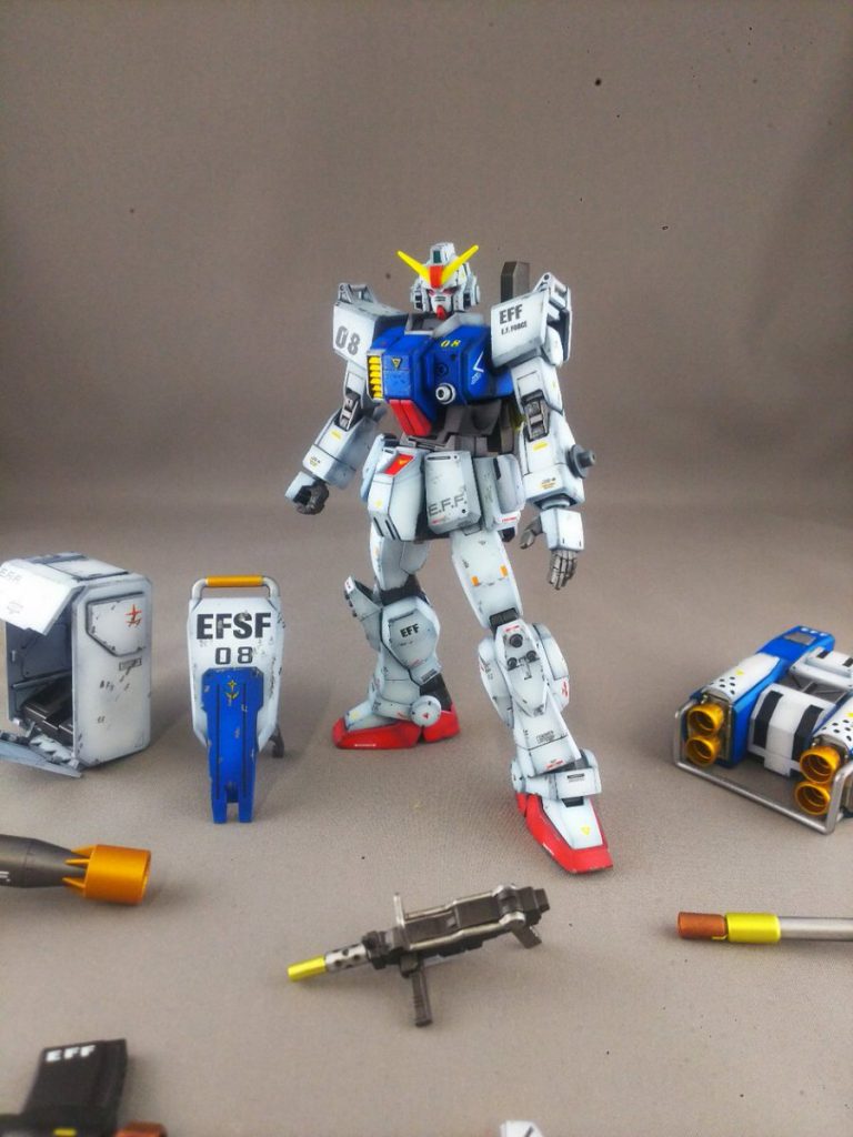 装備品とMSの集合写真は独特の格好良さがありますね。