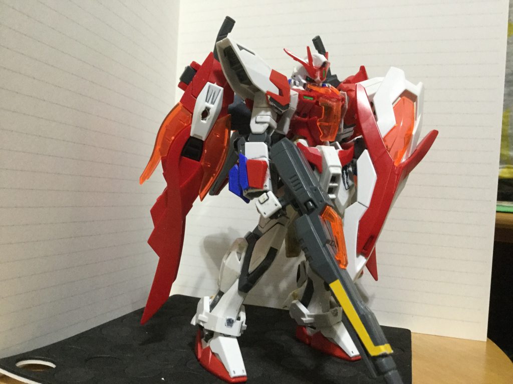 ウイング装備

設定では、ウイングを使って四肢を再生可能になっています。