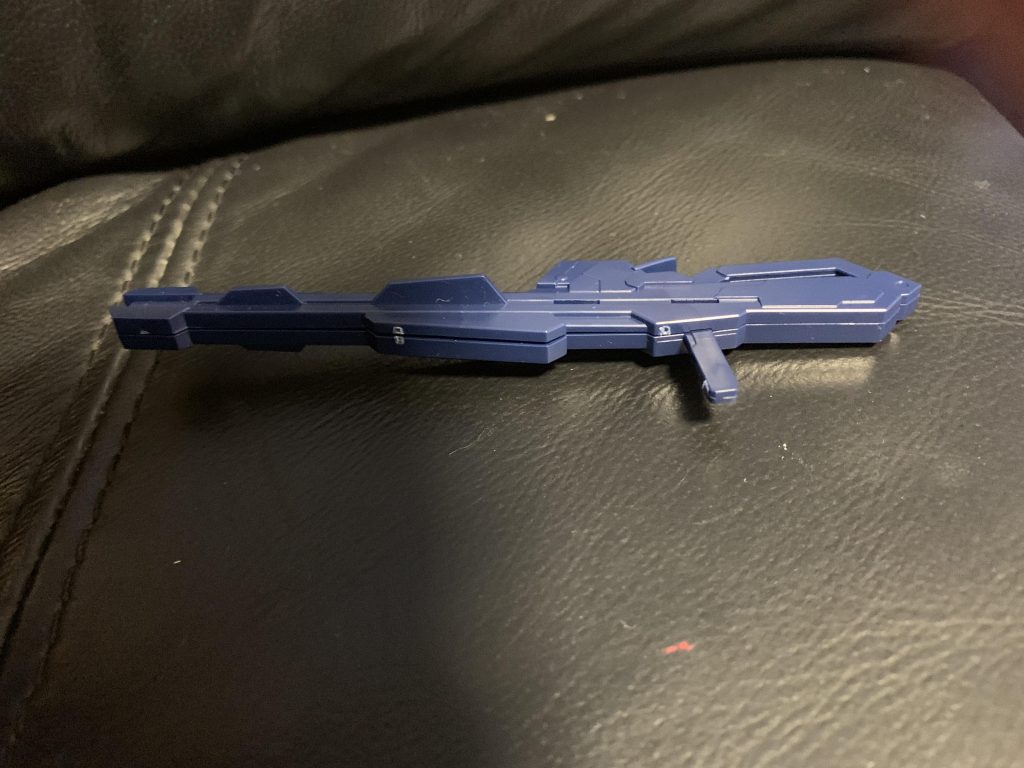 武装はビームライフルです