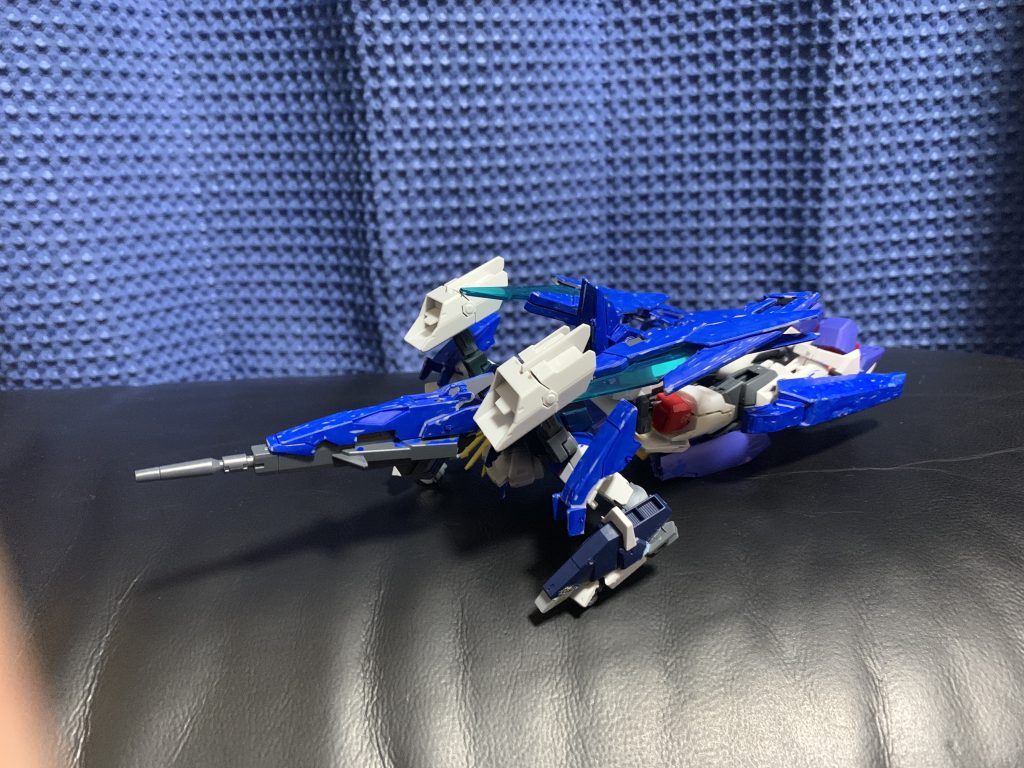 このMＳの目玉のウェブライダー形態です