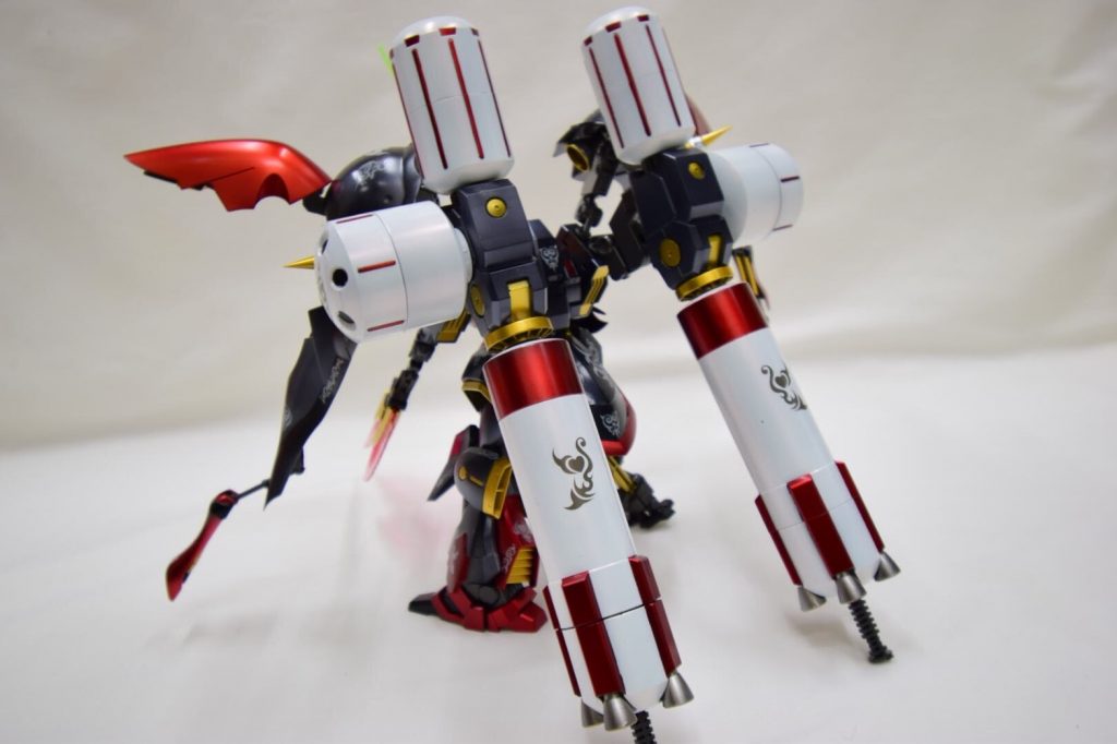 バックショット。プロペラントタンクはパール塗装してみました。