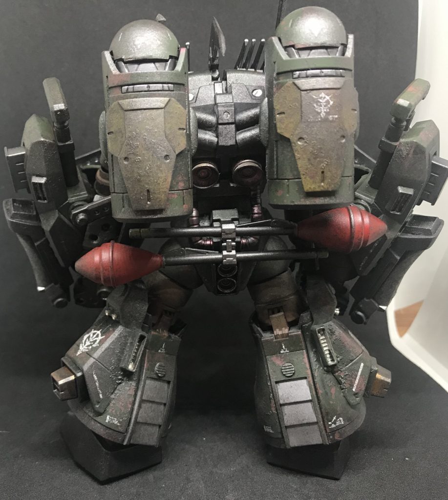 追加大型ジェットパックはMGズゴックの物を使用、コトブキヤのエクスアーマーでディテールアップ。