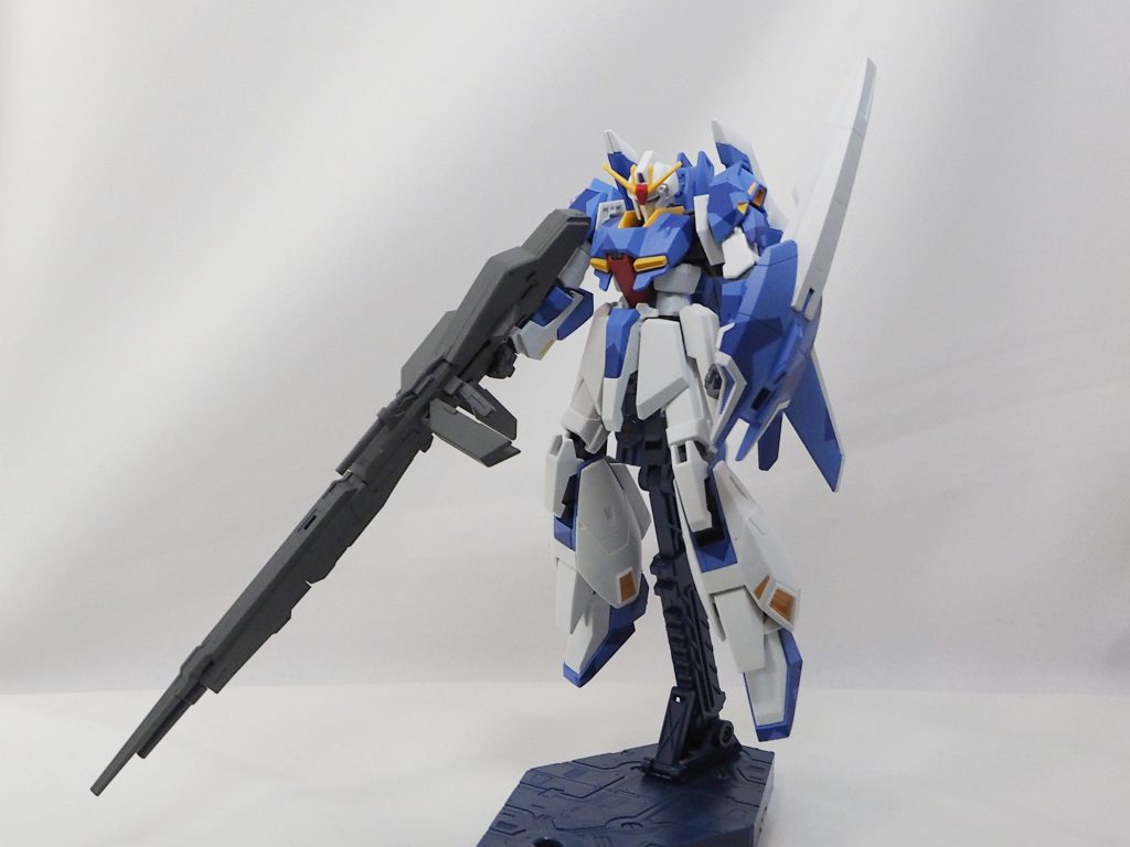 シールドとライフルにも迷彩を施し、ハイメガはグレーで塗ってます。