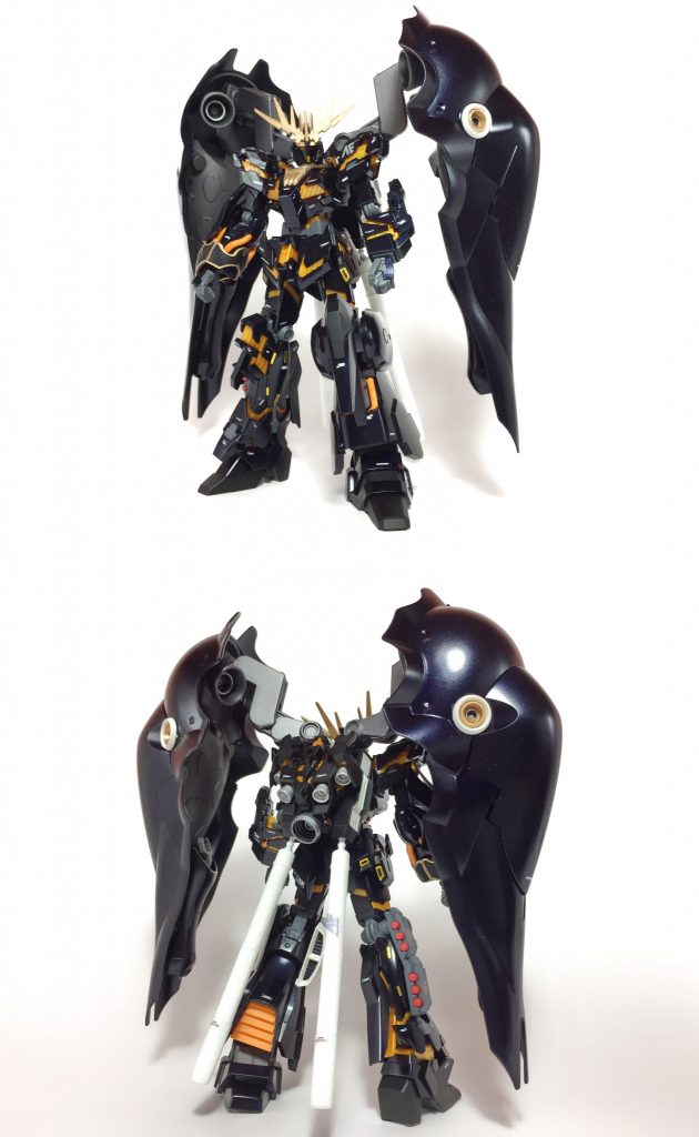 ## 正面・背面
改修途中であったクシャトリヤ・ベッセルングのパーツを取り付け生まれ変わったバンシィ。
バランスは悪くなったが、クシャトリヤのバインダーを取り付けたことにより以前より機動性、攻撃性、防御性を全て高める事に成功している。