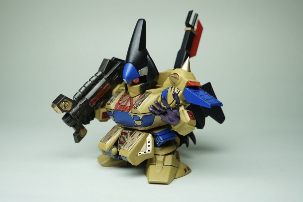 瞳の真ん中は白くなってるんだぜ！
見えるかわかりませんが…