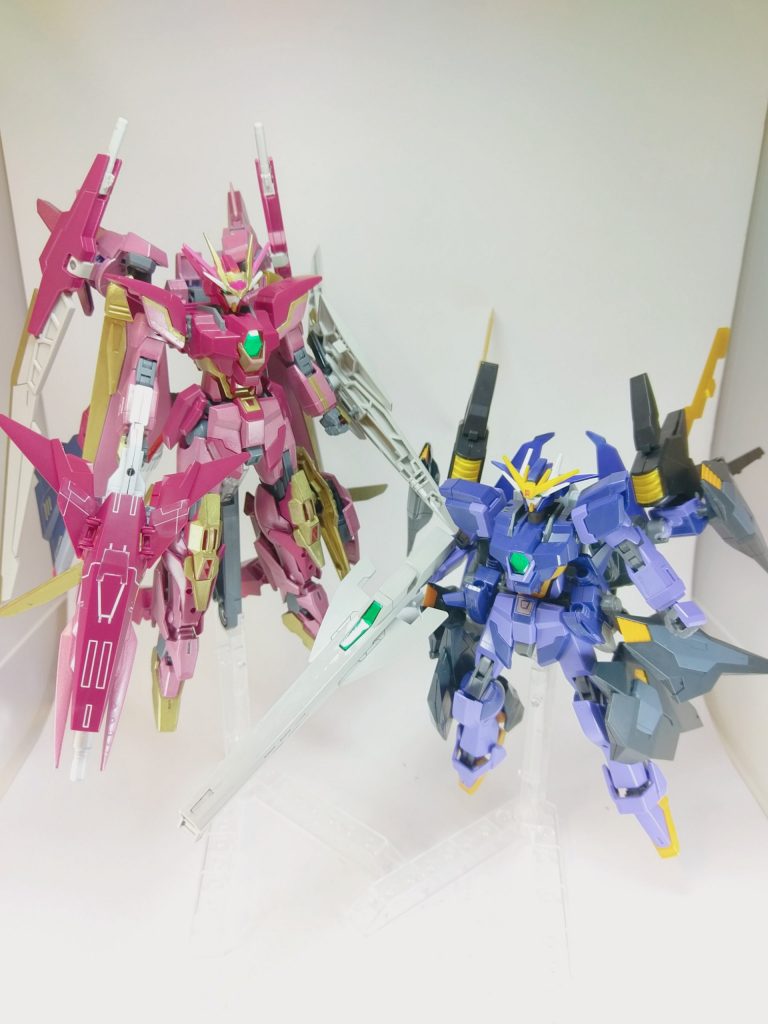 前作のインパルスガンダムアルクエクラと並べるとこうなります。