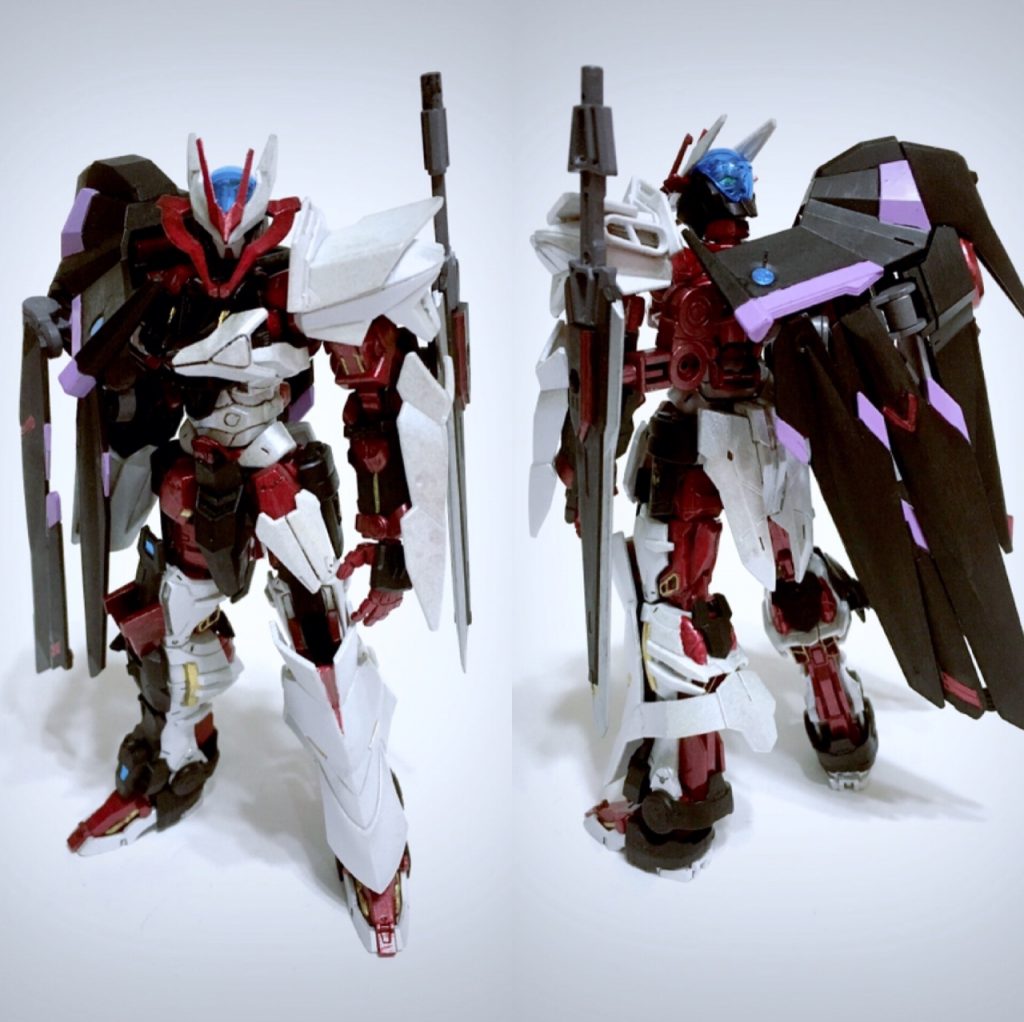 【アストレイ No-Name】GPデュエルで300戦以上こなし、その都度、修復、改造、強化を行った機体。ネクサスオンラインではそこからあまり変化はないが1本のバインダーブレイドを追加装備しており、現在のメイン武装である。