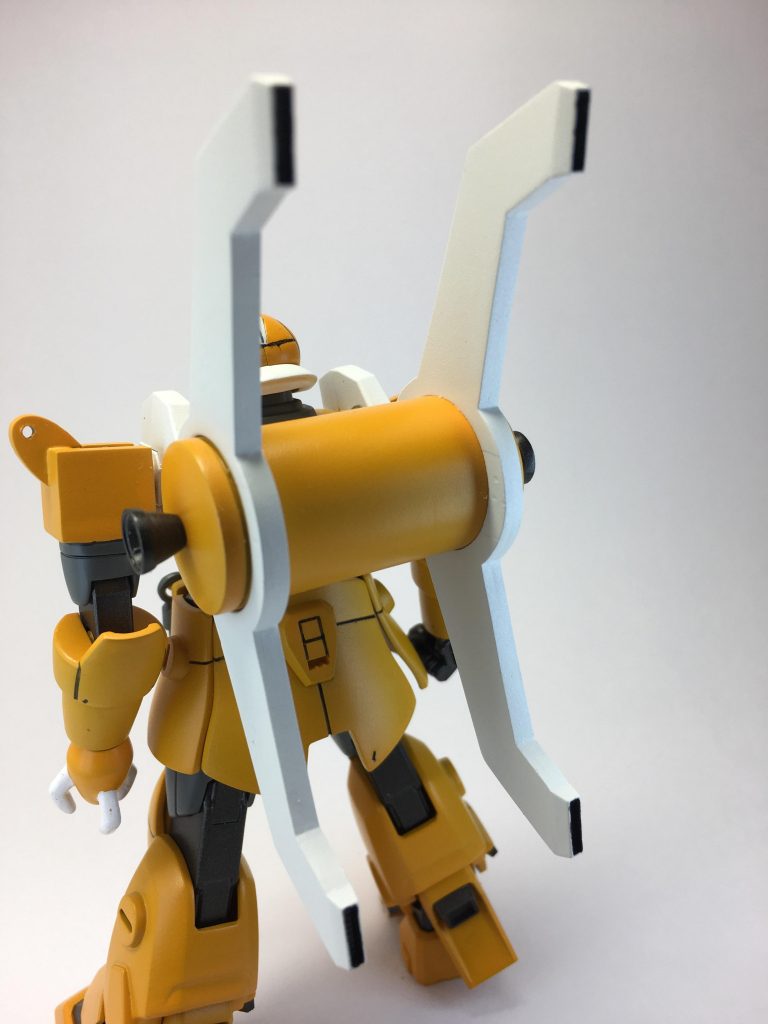 バックパックはWaveのタンクとプラ板等で作成してます。
(リアルで色々あったので地味に1番時間かかった部分(´・ω・`))