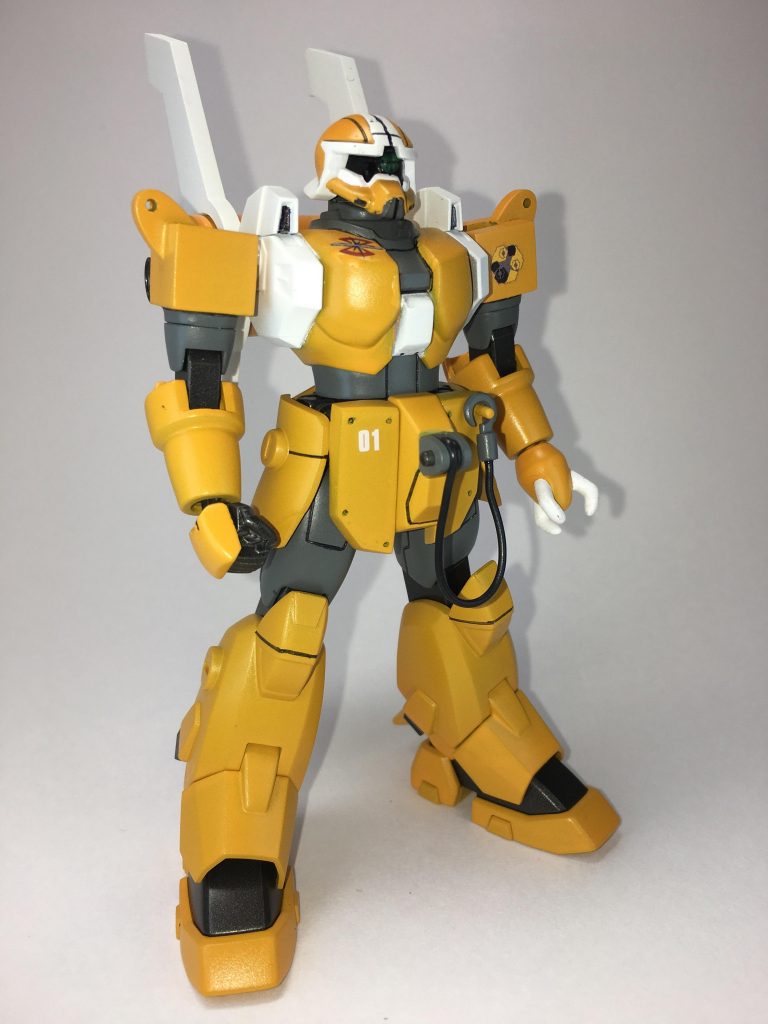 右前から
殆どオリジナルのジンと同じなので、パッと見違いが分かりにくいと思いますw