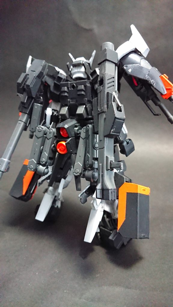 と、合体前背面