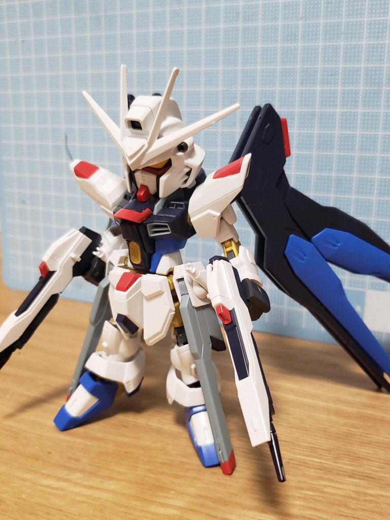 初期段階
この時点ではHGとCSフレームのミキシングでしたが、体型に納得いかず…