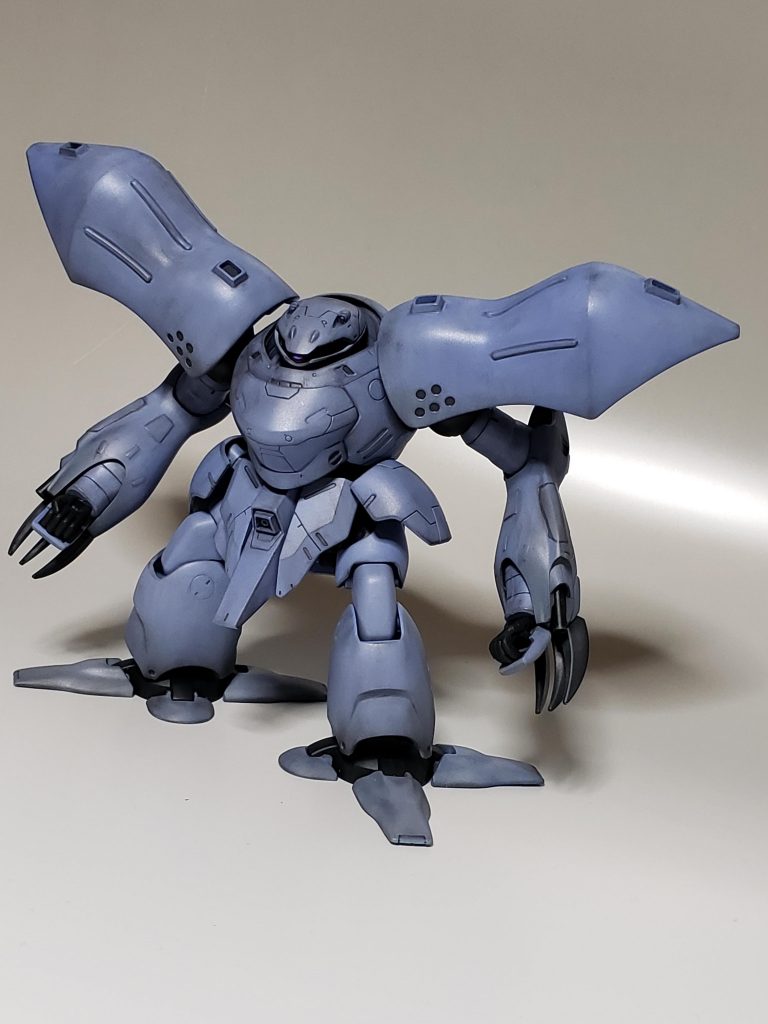 見てわかるとおり大体ミキシングですねw
腕部だけ独特な作りになっています。
フレーム構造(設定)なので多重関節にしませんでした。しかし、ハイゴックのリーチ長さはリスペクトしてます。