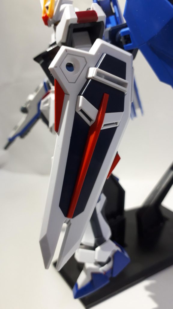 シールドも勿論フリーダムのシールドである「ラミネートアンチビームシールド」。特にいじってはないです。