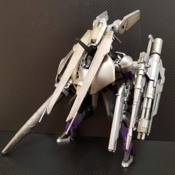 機操兵 オスクリダッド