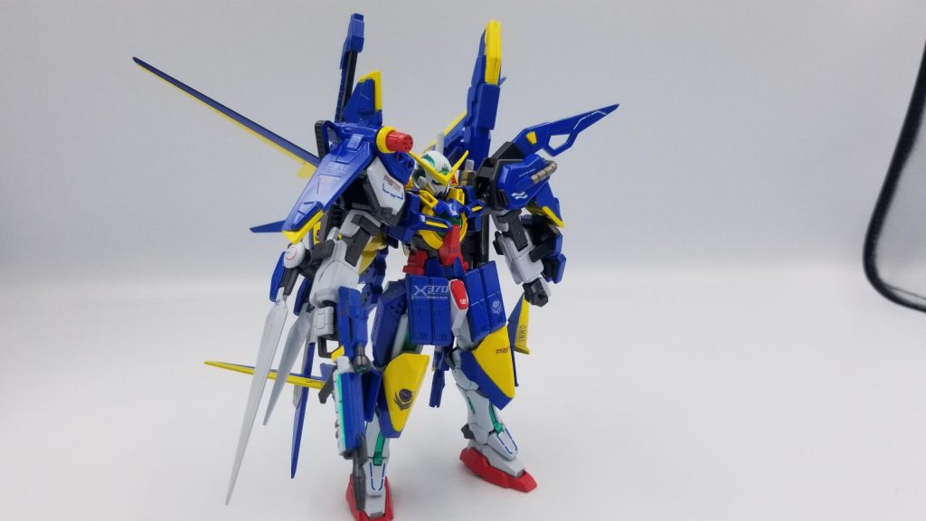 重装備のパーフェクトパックに合わせてエクシアも色々つけています。