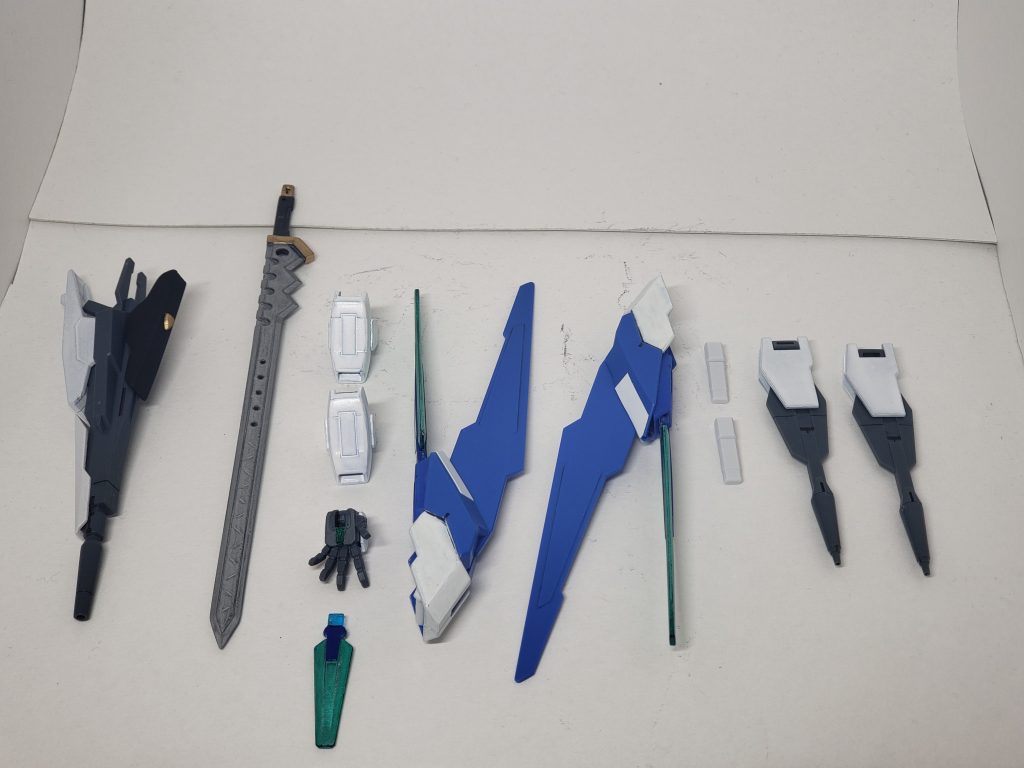 武装ショット
アサルトブラスター×1
アサルトソード×1
腕部マルチウェポンラック内蔵ビームサーベル×2
腕部マルチウェポンラック内蔵ビームマシンガン×2
掌部凍結ビーム砲×1
ブレードファンネル小×1
ブレードファンネル大×2
ブレードブースター×2
ビームサーベル×2
腰部ビームマシンガン×2