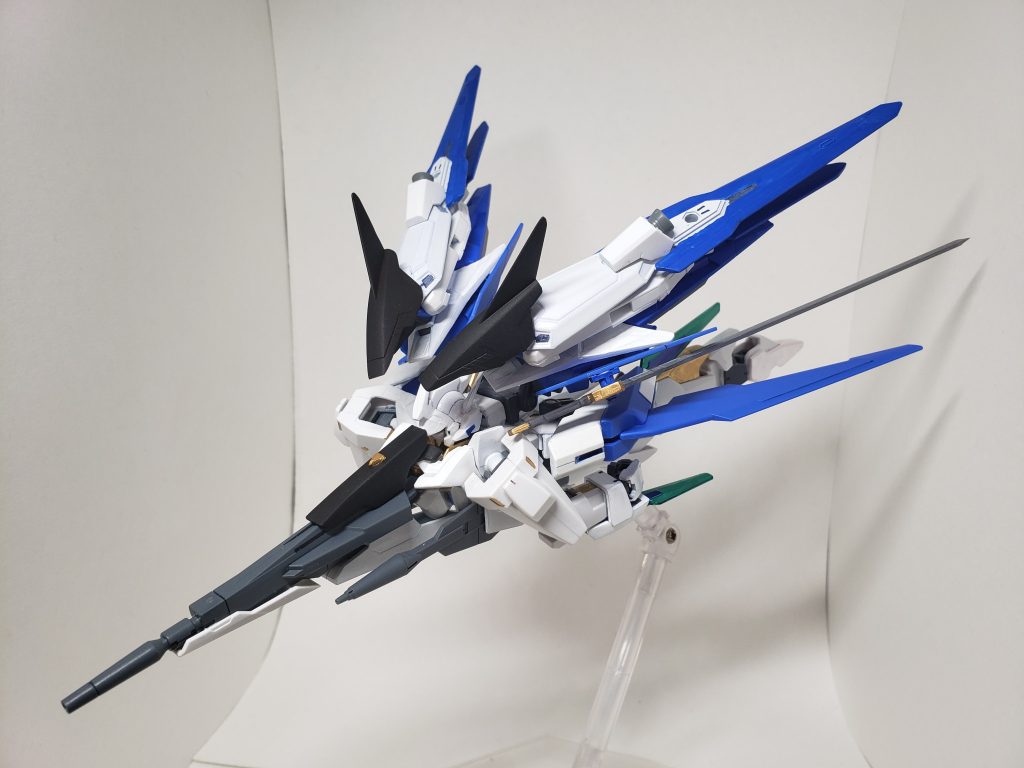 フロントショット2
飛翔形態です。