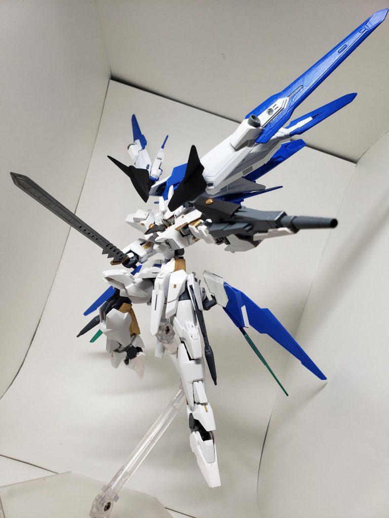 ブンドドショット5
こういう剣と銃を構えてるポーズ好きなんですよね(隙自語)